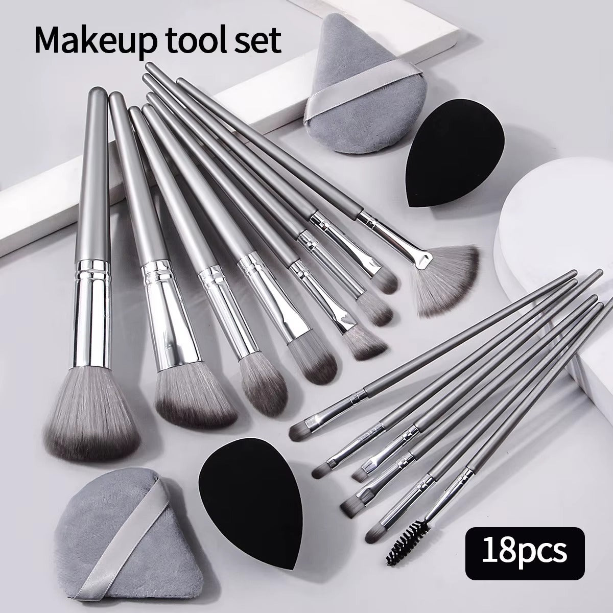14 pieces Makeup Brush Set Portable Soft Makeup Tool & 2 pieces Wet Wet Dual Use Makeup Egg & 2 pieces Triangle Sponge Makeup Powder Puff