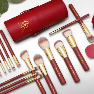 16 Professional Vegan Matte Wood Handle Red&Gold Makeup Brushes Set and 2 Makeup Sponges
