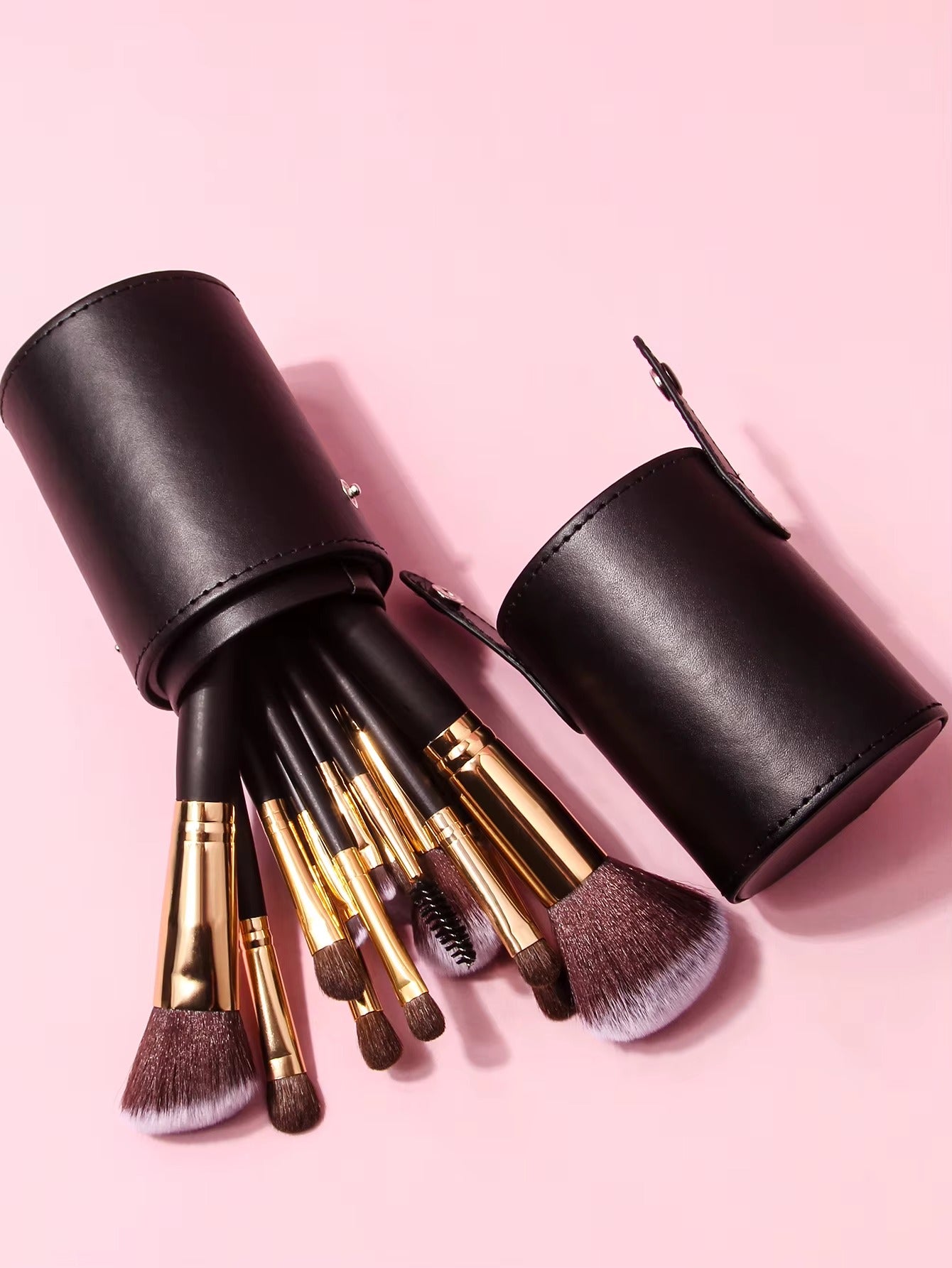 15 pieces Professional Vegan Wood Handle Makeup Brushes Set with storage bucket