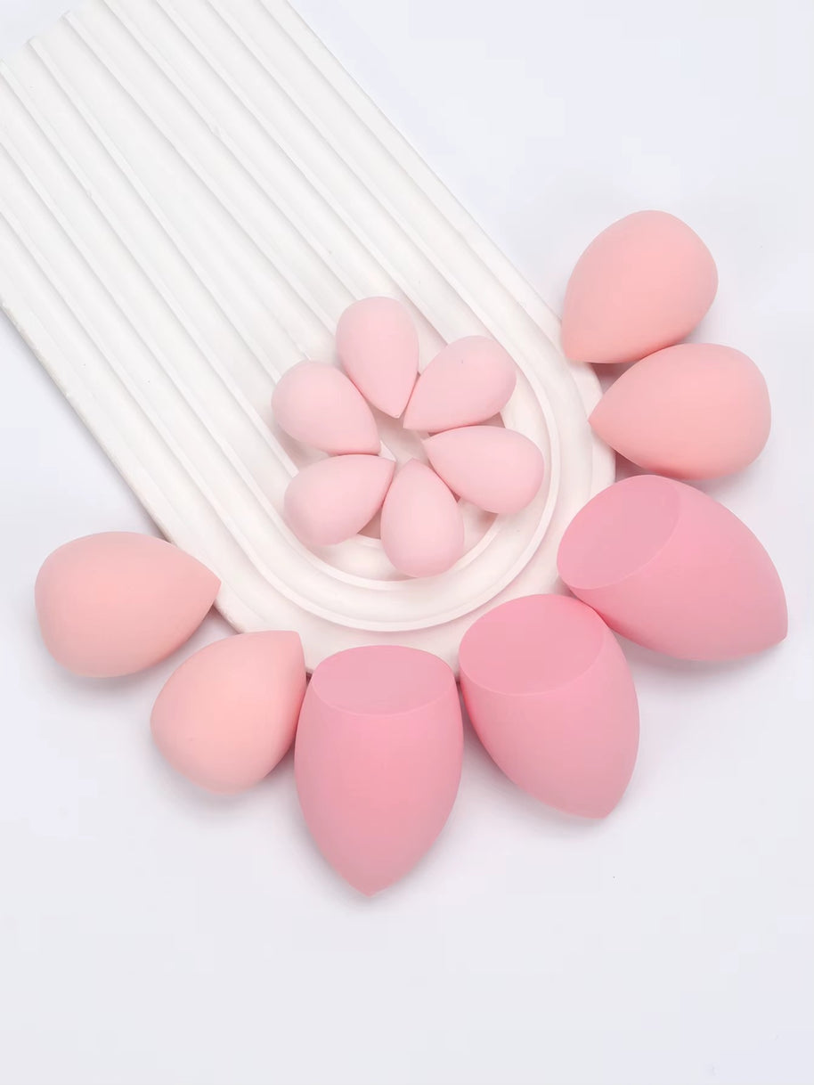 13 Pieces Large, Medium and Small Makeup Sponges, Which Become Larger When Exposed to Water