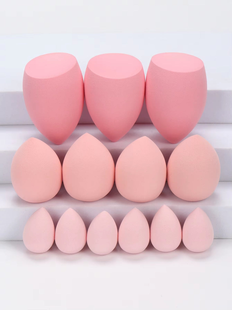 13 Pieces Large, Medium and Small Makeup Sponges, Which Become Larger When Exposed to Water