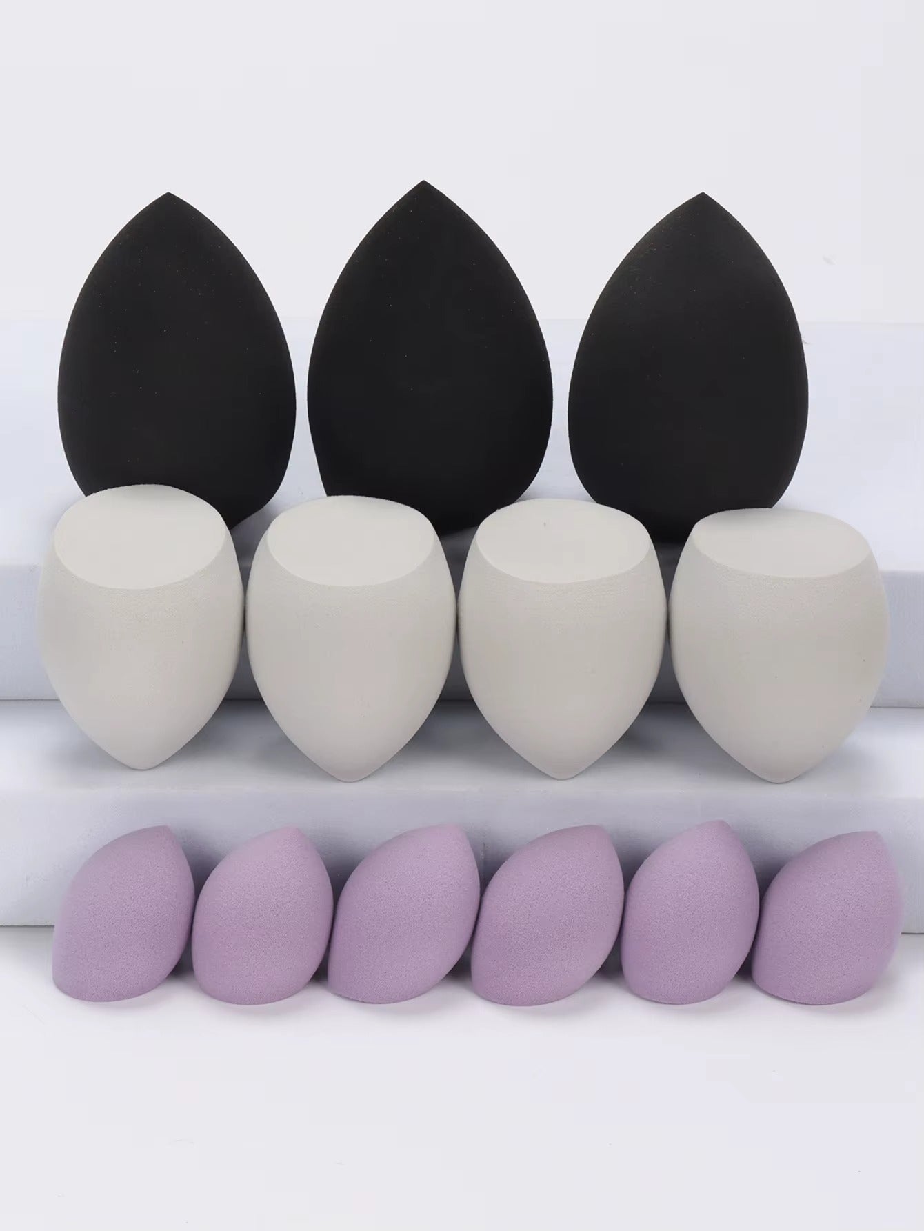 13 Pieces Large, Medium and Small Makeup Sponges, Which Become Larger When Exposed to Water