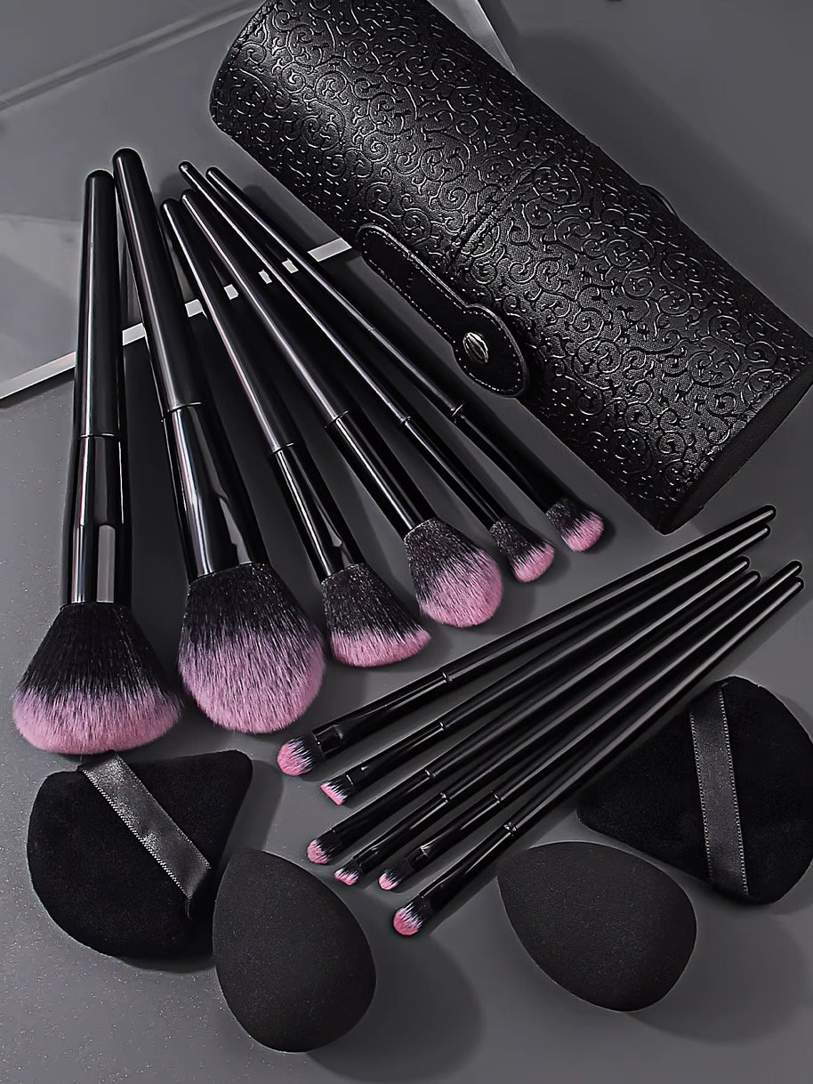 17 pieces makeup tools set -  12 face makeup brush set and 4 Makeup Sponges with 1 bucket storage