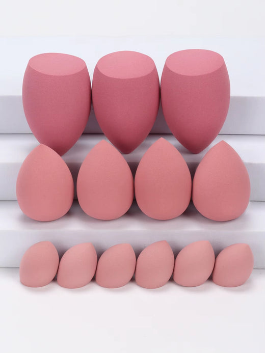 13 Pieces Large, Medium and Small Makeup Sponges, Which Become Larger When Exposed to Water