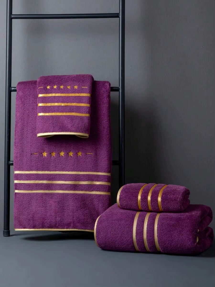 White Polyester Bath Towel with Gold Stripe Design, Soft Absorbent Quick-Dry, 70x140cm & 34x75cm
