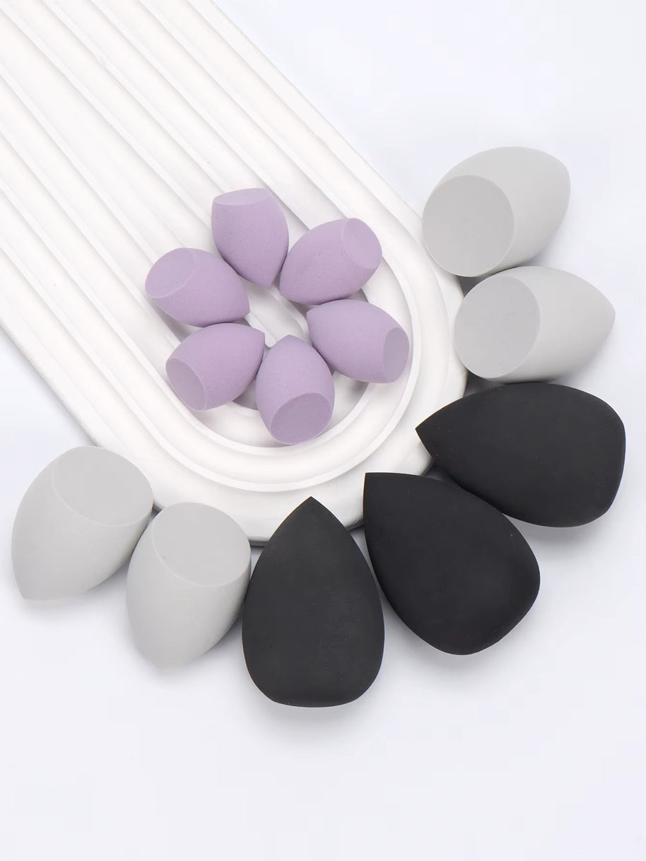13 Pieces Large, Medium and Small Makeup Sponges, Which Become Larger When Exposed to Water
